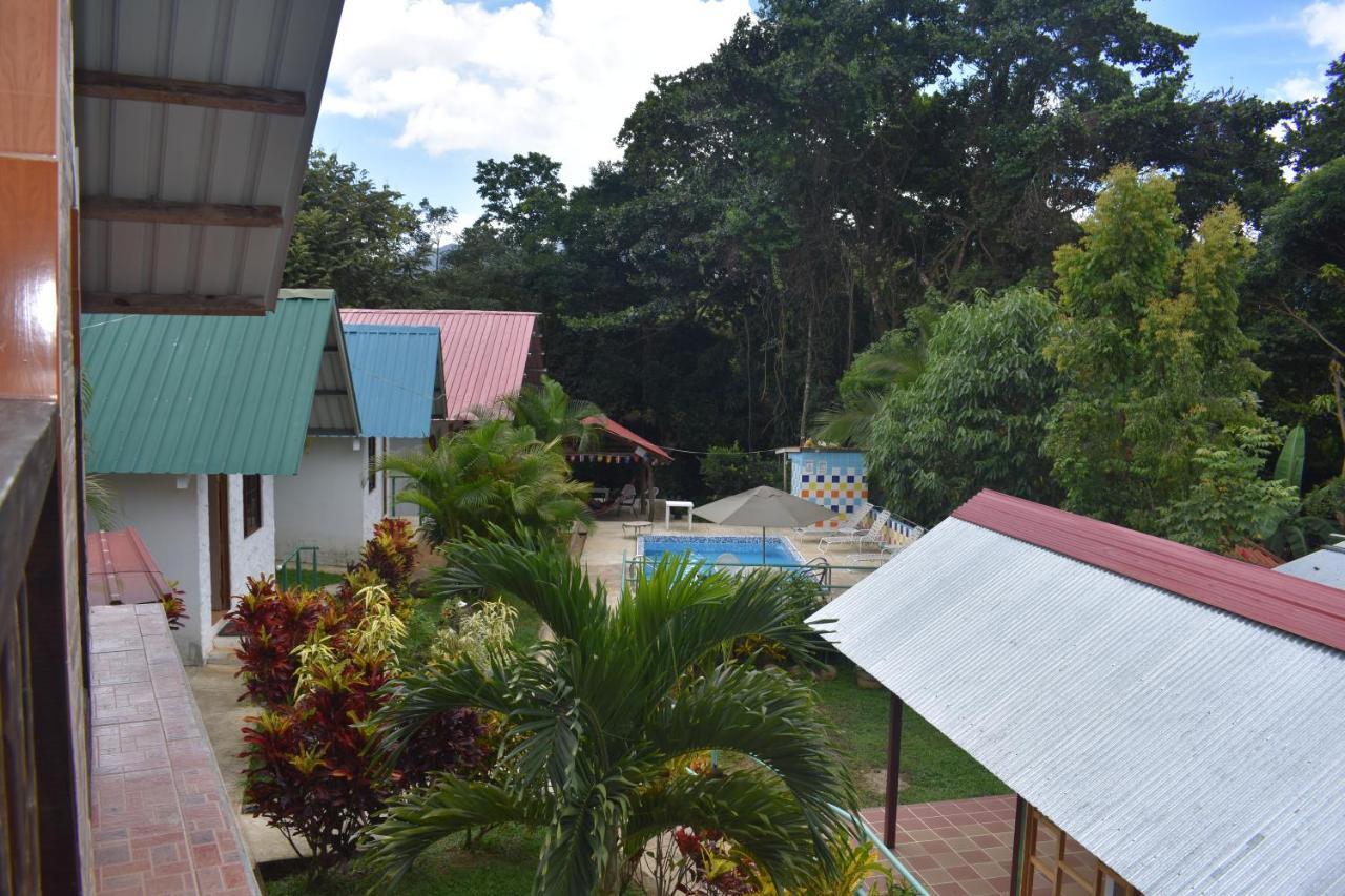 Rainforest Yasmin Hotel サンタ・フェ エクステリア 写真